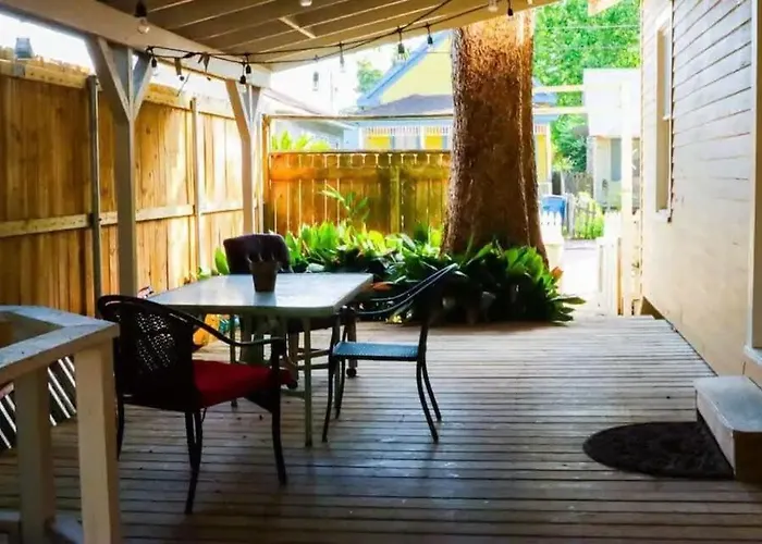 Charming Townhouse In * Lafayette