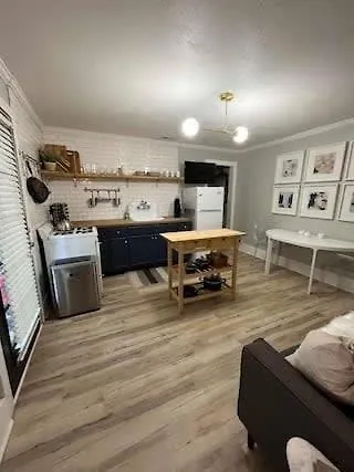Charming Townhouse In Holiday home *